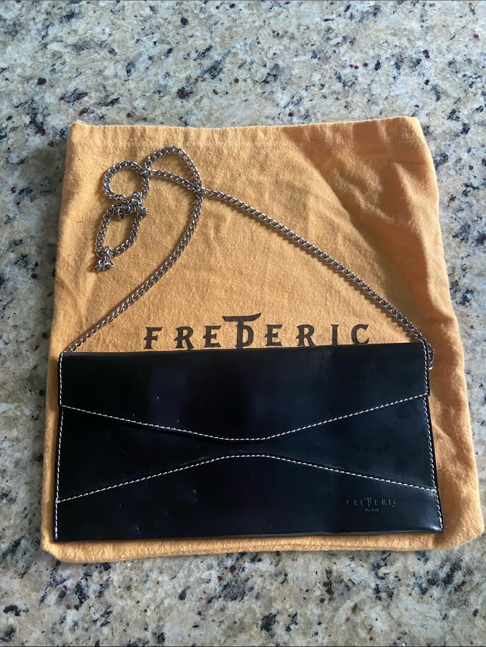 Frederic T Paris black Leather  Chain Shoulder Bag